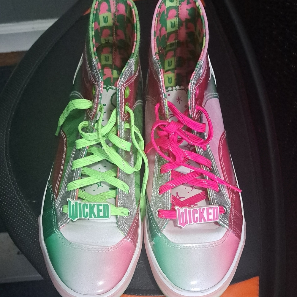 Wicked High-Top Sneakers - Green and Pink